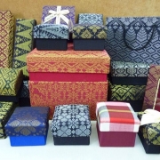 Doorgift, cenderahati, songket box, kotak songket, hamper, tasbih, dodol, sewa candy booth, sewa candy buffet