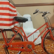 Aiskrim Basikal Merah