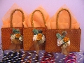 R.i Gifts & Crafts