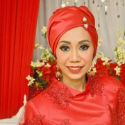 By Nazliman Makeup Artist