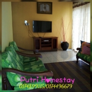 Putri Homestay Pauh Arau