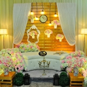 Butik Qaseh Zaiella