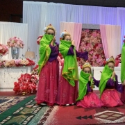 Tarian Tradisional Dan Kreasi