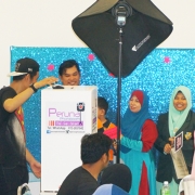 Perunaselfiebox - Cetakan Photo Segera Di Majlis Perkahwinan