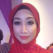 Rinashafie Freelance Makeover Touch