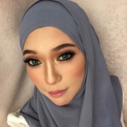 Ira Zul Make Up